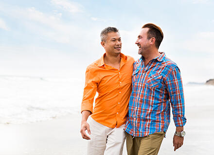 Gonorrhea - Couple outdoors Gonorrhea - Couple outdoors