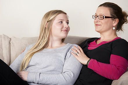 IGroup_6_recovery_mom_daughter_S.jpg